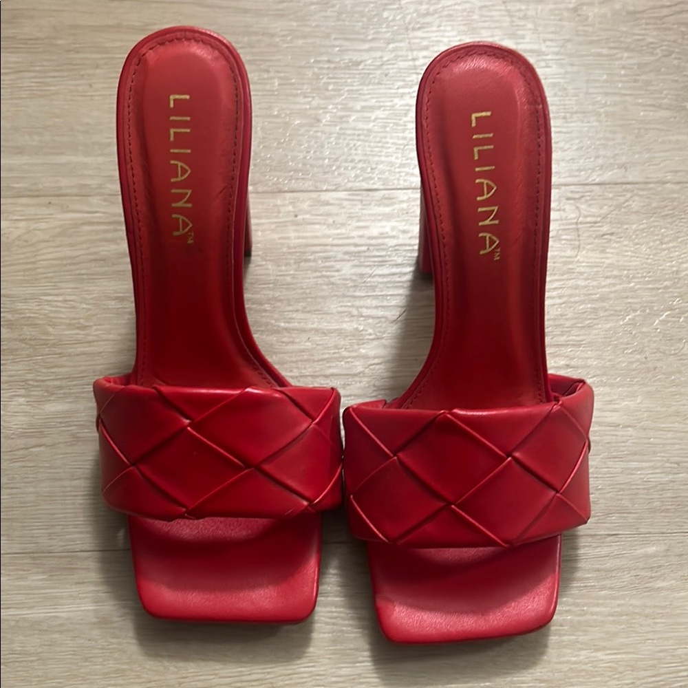 Liliana Red Quilted Women's Heels